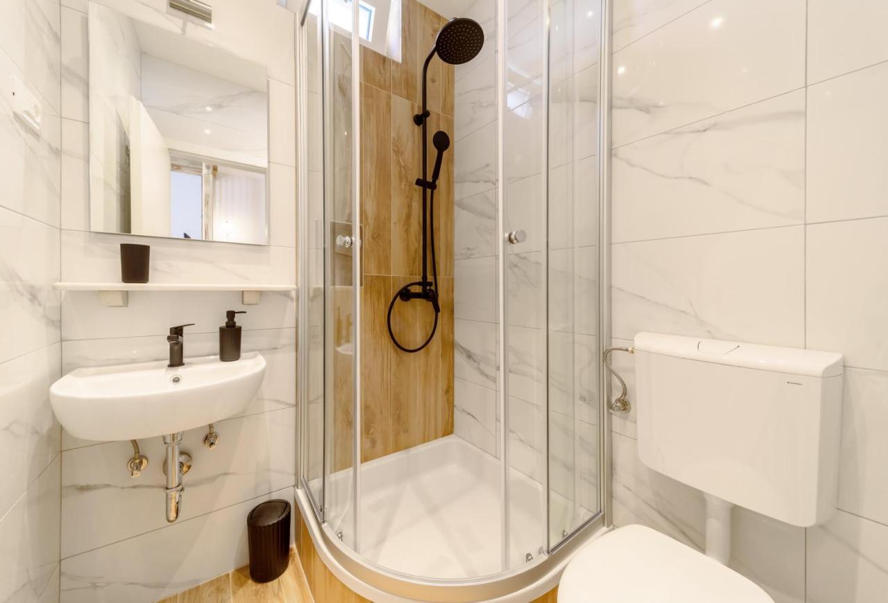 Apartment Cvita Baška Voda Exteriér fotografie