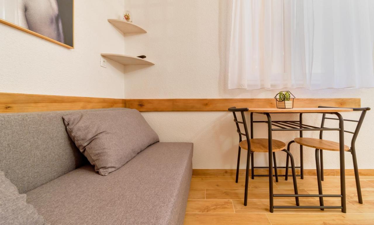 Apartment Cvita Baška Voda Exteriér fotografie